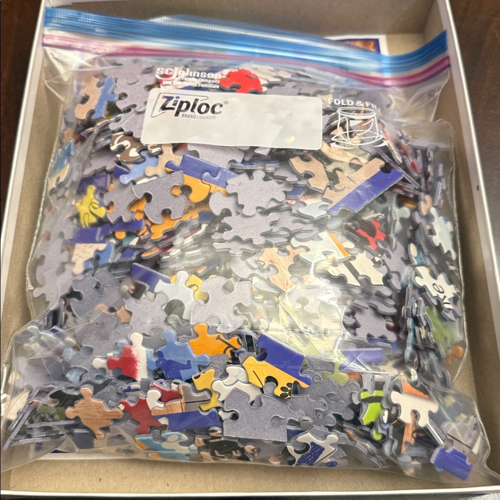 White Mountain I Love Dogs Puzzle. Complete. 1000 pieces. Has poster. - Picture 7 of 7